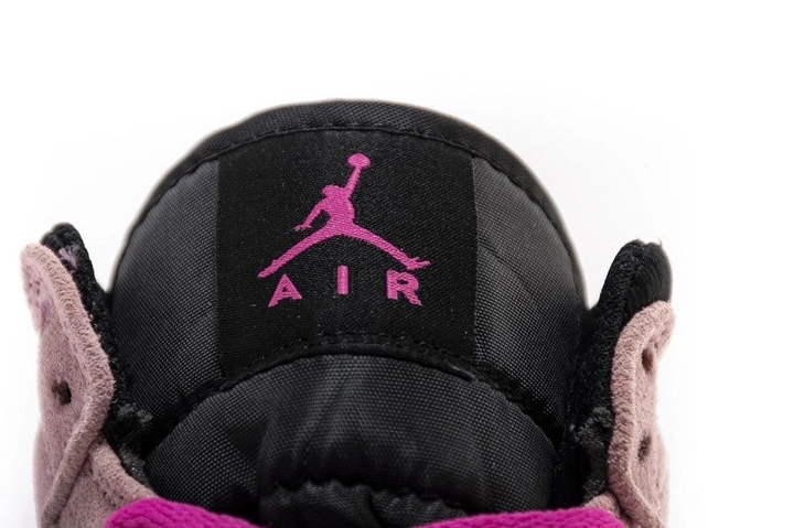 Crimson 852542-801 air Jordan 1  Tint Mid 1231